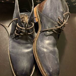 Dark blue men’s Bugatti boots